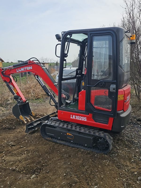 WhatsApp Image 2025-05-10 at 16.37.24 (1)